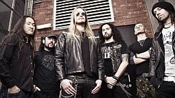 DRAGONFORCE �������� ����� ������ � �������