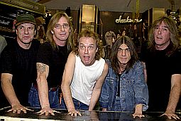 AC/DC ��������� ������� ��� ���������