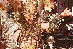 �������� GWAR ����� ����� ������ Mortal Kombat