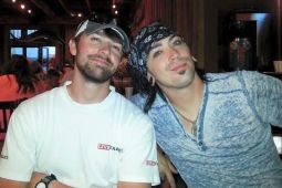 ���-�������� VELCRO PYGMIES ������ �� ����� �������
