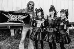 ��� ����� ��������� �� BABYMETAL