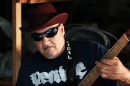 ������ ���-�������� SUICIDAL TENDENCIES ������� ������